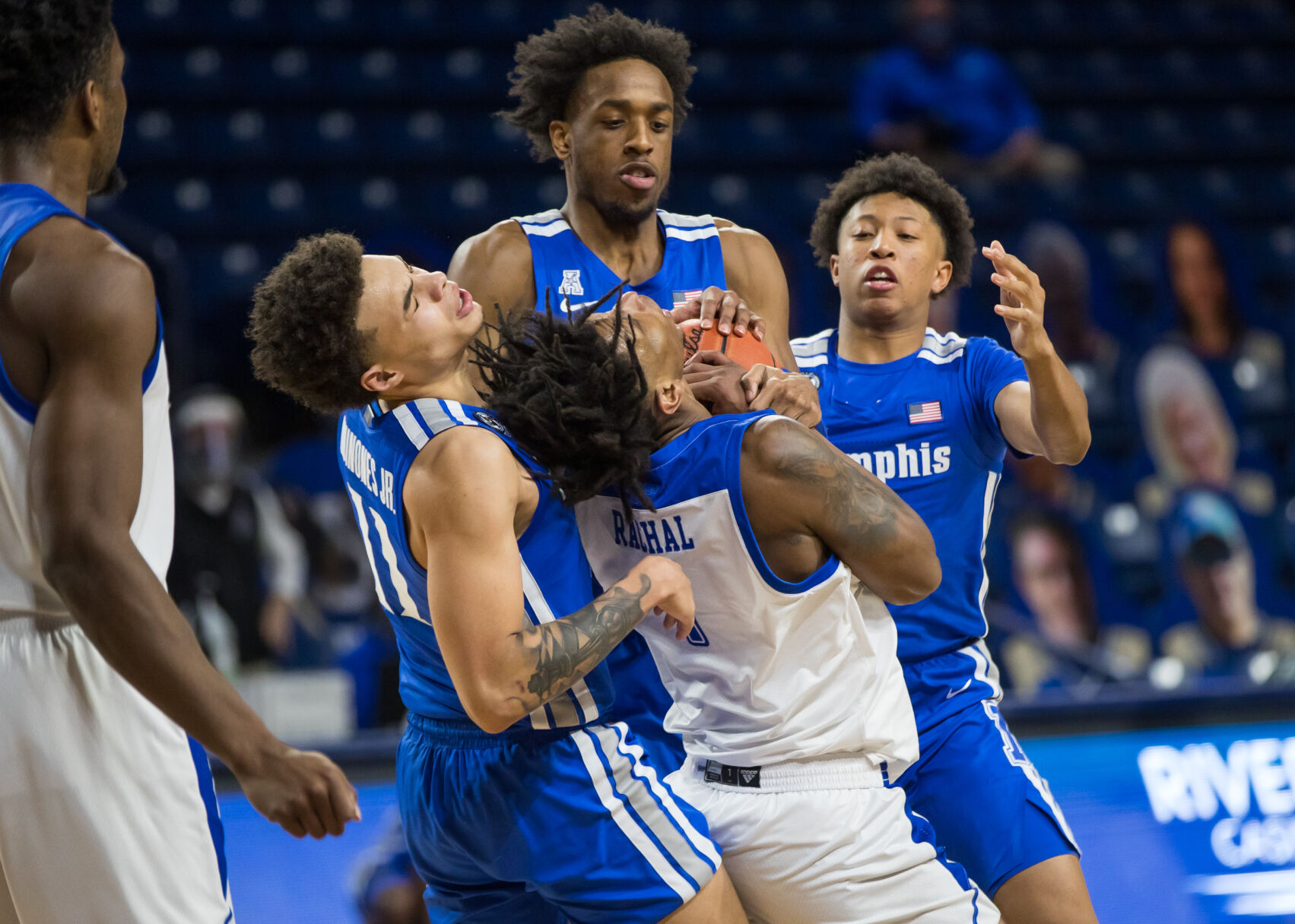Memphis vs Tulsa